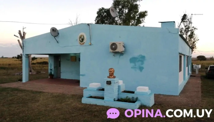 Escuela Na57 Opiniones - Paso del Parque del Dayman