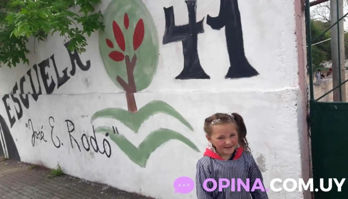 Escuela Ndeg 41 Instagram - Mercedes