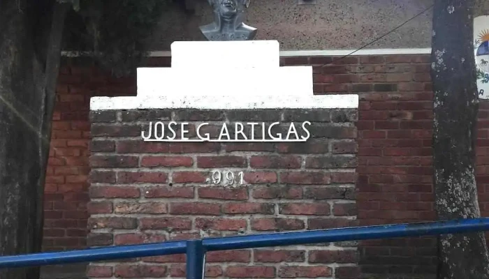 Escuela Ndeg5 Puntaje - Salto