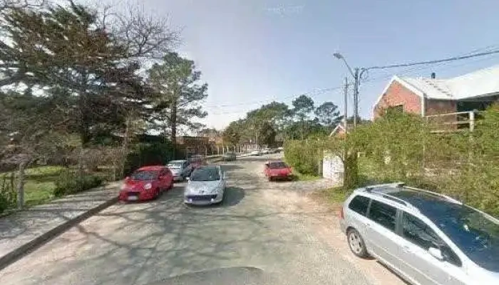 Escuela Ndeg79 Rosalia De Castro Numerodeg - Punta del Este