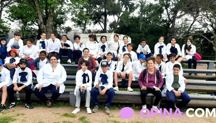 Escuela Ndeg96 Estudiante - Montevideo