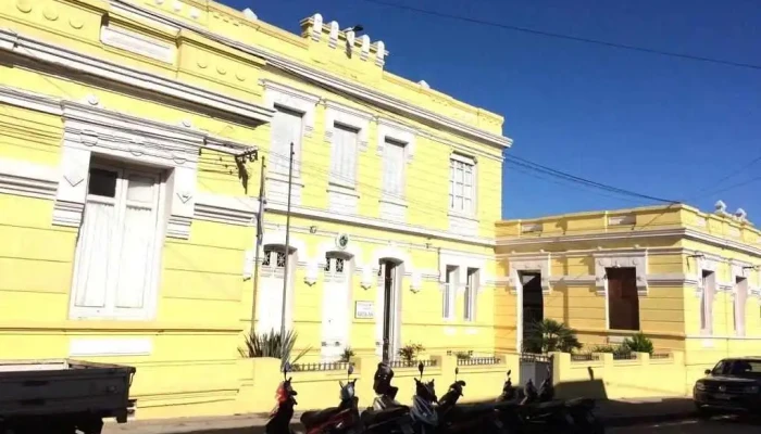 Escuela No 1 Opiniones - Minas