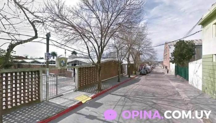 Escuela No. 112 - Pando