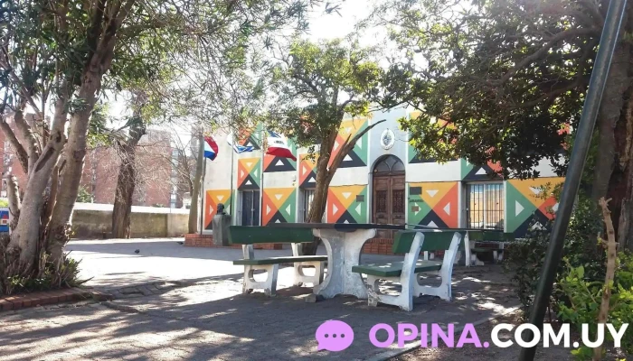 Escuela No 156 Armenia Videos - Montevideo