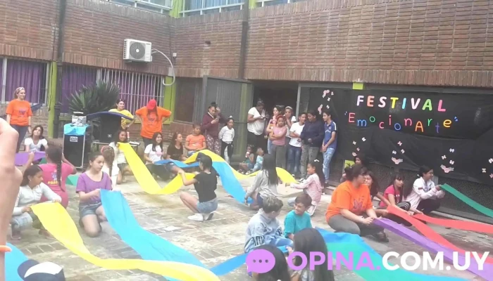 Escuela No 350 Videos - Montevideo