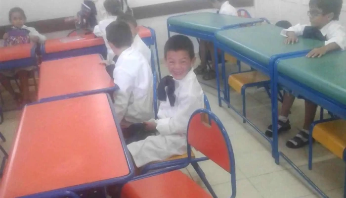 Escuela No 4 Dr Juan Zorrilla De San Martin Estudiante - Salto