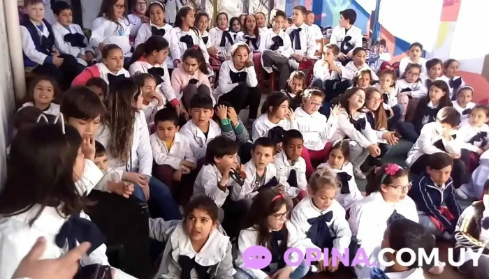 Escuela No 6 Eduardo Fabini Estudiante - Rivera