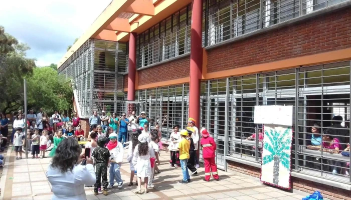 Escuela No 64 Numero - Rivera