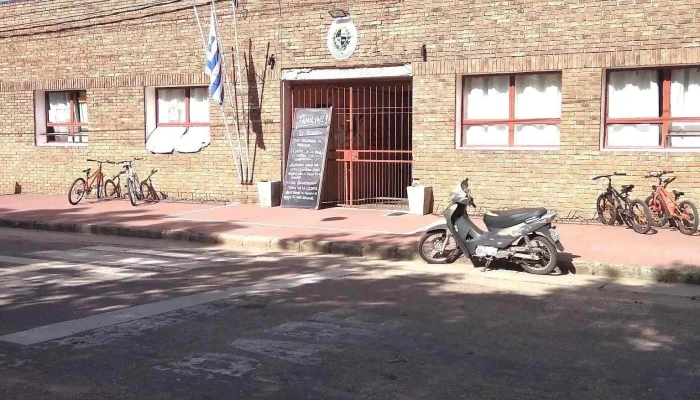 Escuela No 64 Precios - Florida