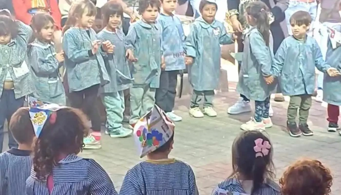 Escuela No 65 Portugal Videos - Montevideo