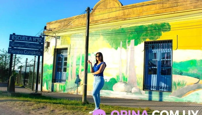 Escuela No. 92 Enrique Beltram - Tranqueras