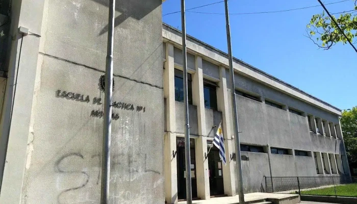 Escuela N°1 Artigas - Florida