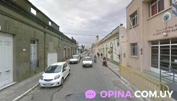 Escuela N°1 José Pedro Ramirez - Rocha