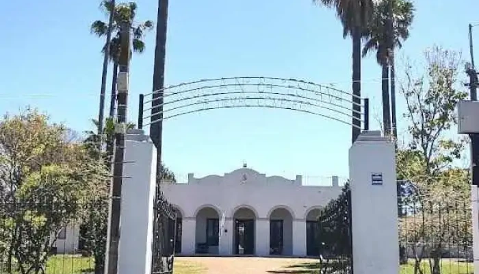 Escuela Nº64 "España" Salto - Salto