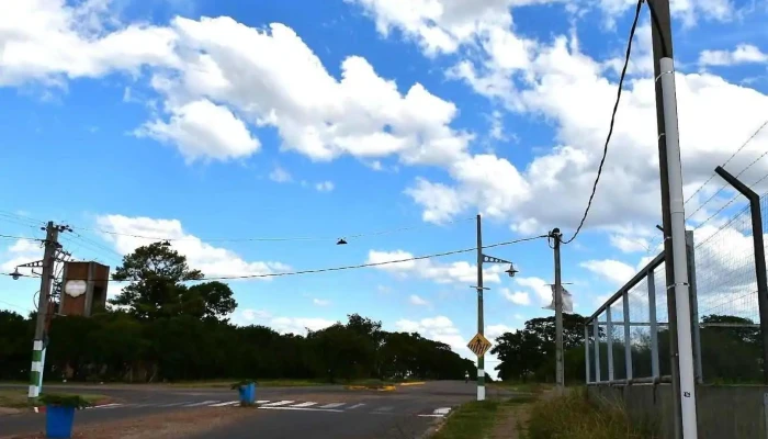 Escuela Pública N° 120 - Salto