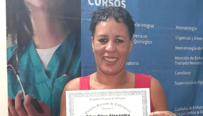 Escuela Sarandi De Enfermeria Numero - Montevideo