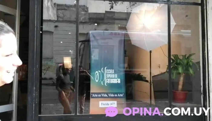 Escuela Superior De Fotografia Videos - Montevideo