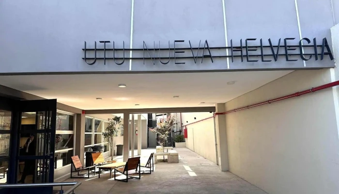 Escuela Tecnica Juan J Greising Edificio - Nueva Helvecia