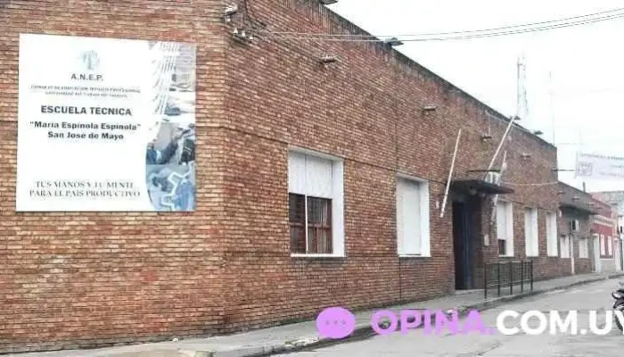 Escuela Tecnica Maria Espinola Espinola -  Numero - San José de Mayo