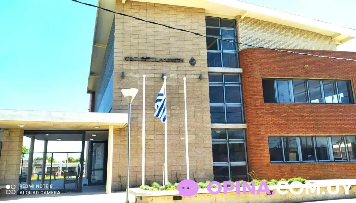 Escuela Tecnica No 2 Cme Del Propietario - Bella Unión