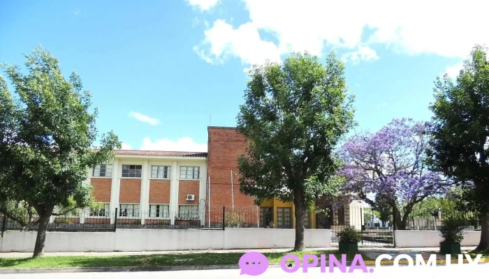 Escuela Varela Amelia -  Edificio - José Pedro Varela