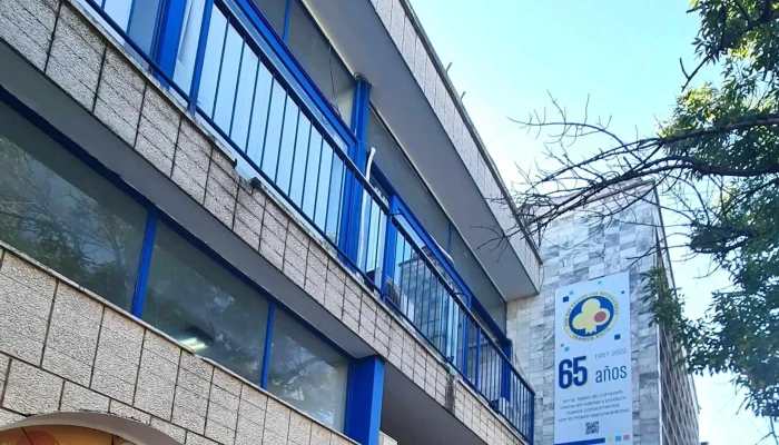 Escuela Y Liceo Crandon Salto -  Abierto Ahora - Salto