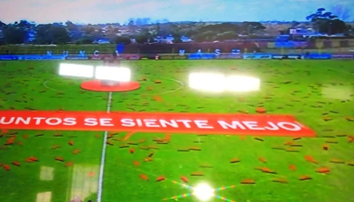 Escuelas 331 Y 127 -   Comunes Abierto Ahora - Montevideo