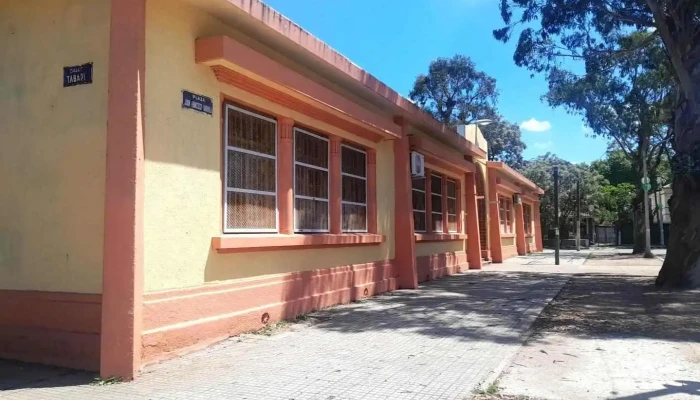 Escuelas 331 Y 127- Comunes - Montevideo