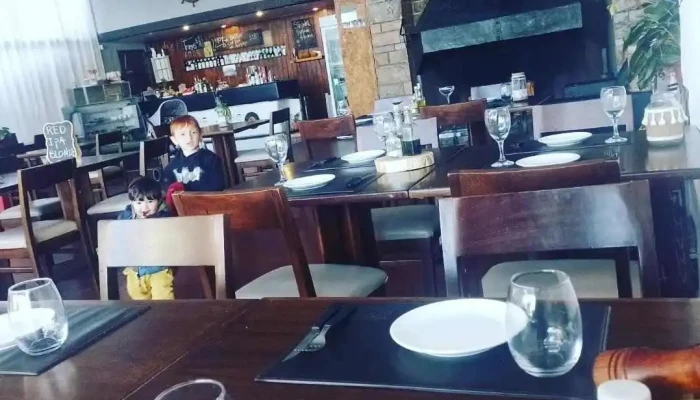 Espacio Gastronomico Del Club Aleman De Remo Ambiente - Santiago Vázquez