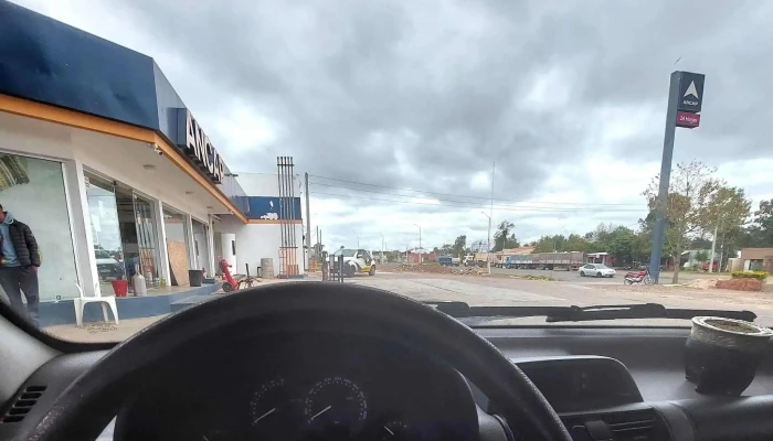 Estacion Ancap -  Comentario 11 - Artigas