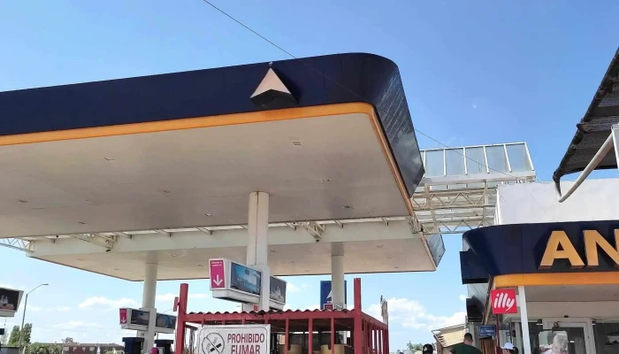 Estacion Ancap -  Comentario 4 - Rocha