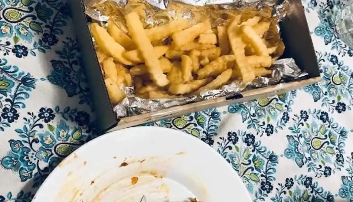 Fast Food 23 -  Comida Y Bebida - Montevideo