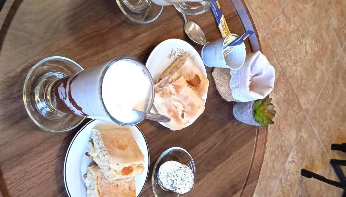 Five Oclock Comidas Y Bebidas - Florida