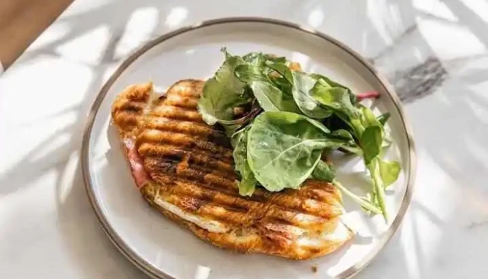 Flora Comida Y Bebida - Montevideo