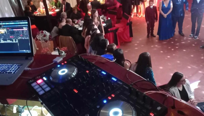 Forest Los Cerrillos -  Comentario 1 - Los Cerrillos