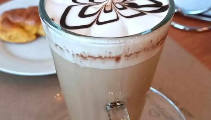 Francis Cafe Cafe - Young