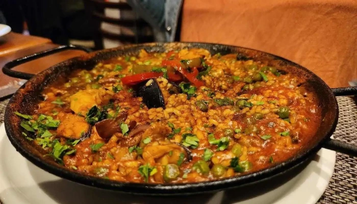 Francis Restaurant Punta Carretas -  Montevideo Paella - Montevideo