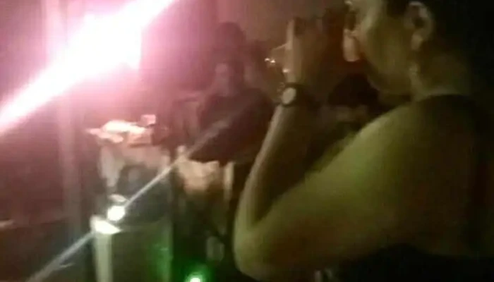 Frankfurters Tock Tock Del Propietario - Salto