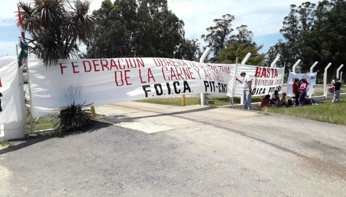 Frigorífico Solís - 30100 Solís De Mataojo