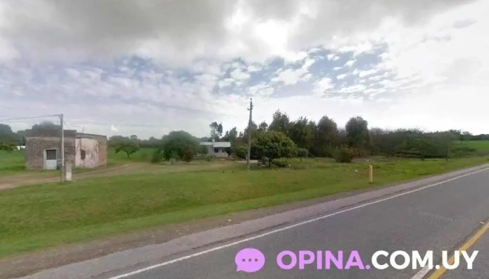 Frutería y almacén lila y tito - 70100 Carmelo