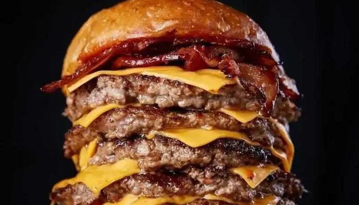 Garage Burger Carrasco -  Comida Y Bebida - Montevideo