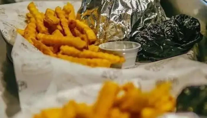 Garage Burger Carrasco -  Del Propietario - Montevideo