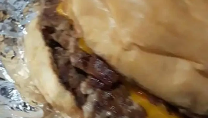 Garage Burger Carrasco -  Videos - Montevideo