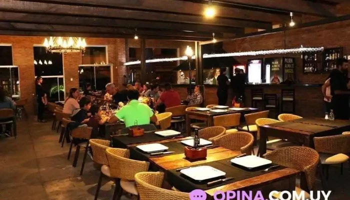 Gardel Restaurante E Parrillada -  Todas - Rivera