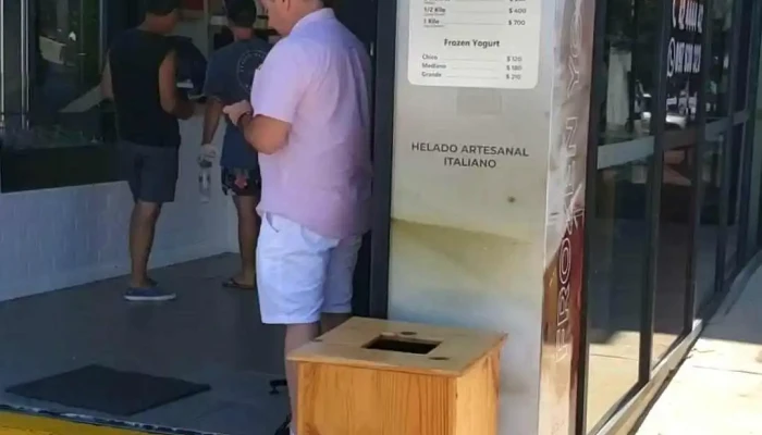 Gelateria Il Porto Helados Artesanales Menu - Punta del Este