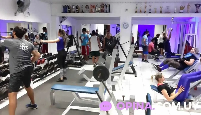 Gimnasio Titans -  Gimnasio - Rivera
