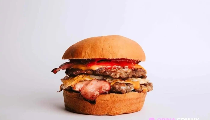 Ginebra Burgers -  Comida Y Bebida - Carmelo