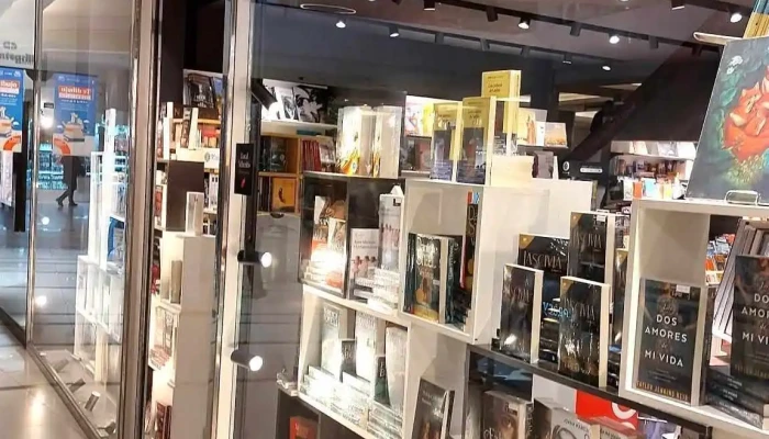 Gl Grupo Libros -    Dbd Books Interior - Montevideo