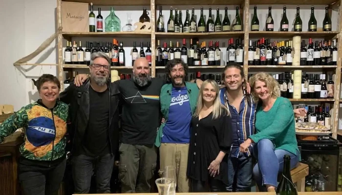 Granaldea Libreria Jugueteria Restaurant El22 Restobar Cata Bebidas Ambiente - Las Piedras