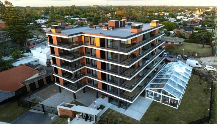 Grour Rambla Exterior - Ciudad de la Costa